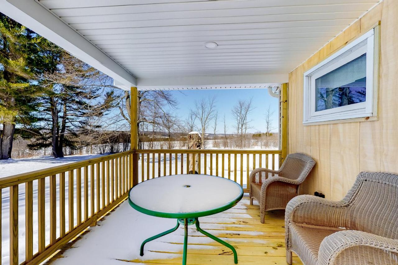 Finger Lakes Stunner Villa Dundee Eksteriør billede